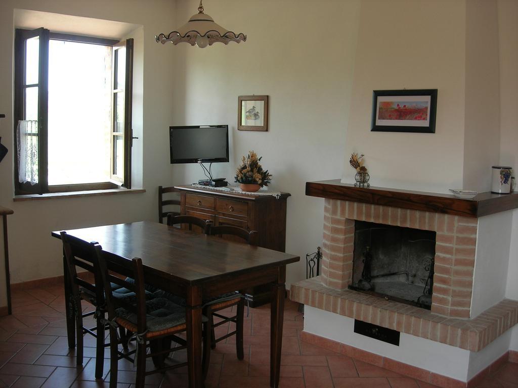 Agriturismo La Valle Del Sole Castiglione d'Orcia Room photo