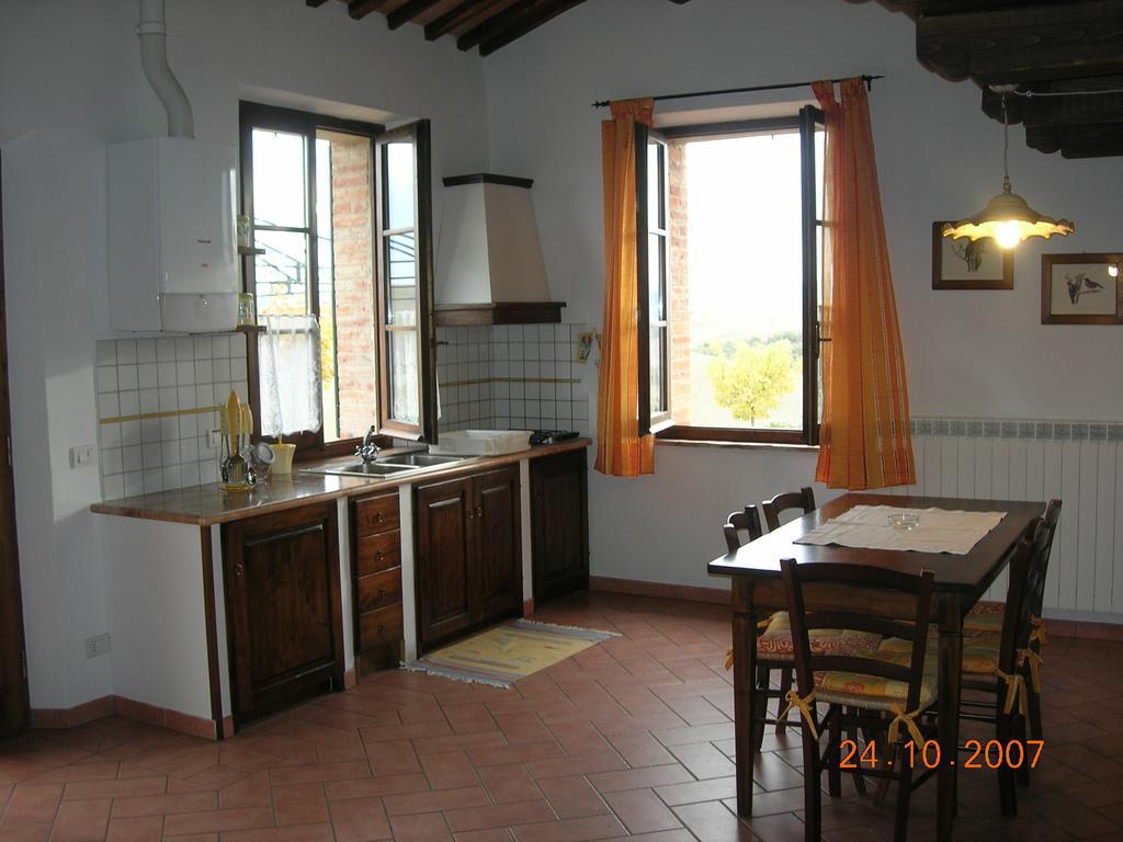 Agriturismo La Valle Del Sole Castiglione d'Orcia Room photo